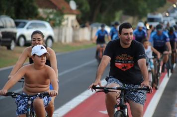 Foto - Pista de caminhada e ciclofaixa