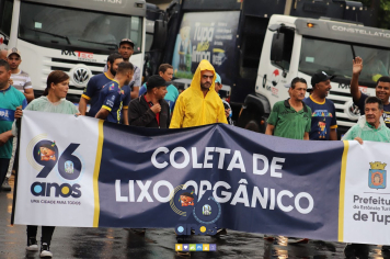 Foto - Desfile 96 anos de Tupã