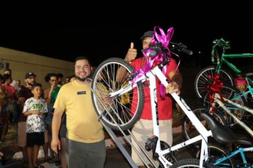 Foto - Pista de caminhada e ciclofaixa