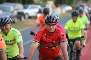 Foto - Pista de caminhada e ciclofaixa