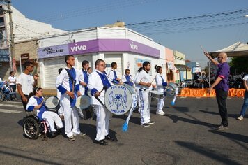 Foto - Tupã;* 85 anos;* desfile Avenida Tamoios - PARTE 1