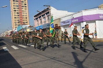 Foto - Tupã;* 85 anos;* desfile Avenida Tamoios - PARTE 1