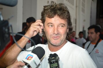 Foto - Jogo beneficente entre amigos do Tupãzinho e Marcelinho "Carioca"