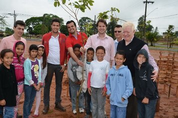 Foto - Lançamento do Parque dos Ipês;* na vicinal Tupã x Parnaso