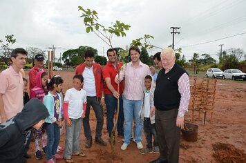 Foto - Lançamento do Parque dos Ipês;* na vicinal Tupã x Parnaso