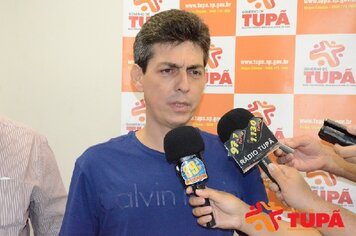 Foto - Coletiva - Prefeito Manoel Gaspar decretou estado de emêrgencia em Tupã