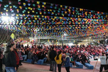 Apresentações infantis emocionam no primeiro dia de Tupã Junina