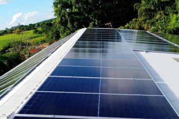 Tupã investe em placas solares e poderá economizar até 90% nas contas de luz 