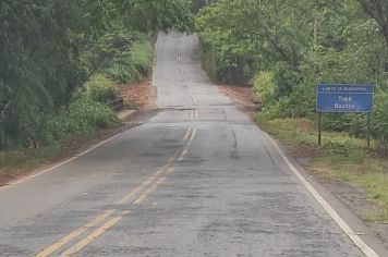 Prefeitura restabelece tráfego na vicinal Tupã-Bastos 