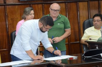 Tupã assina Termos de Colaboração para efetivar emendas parlamentares
