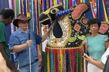 Alunos do Projeto Vida Iluminada vivenciam experiência cultural em complexo museológico