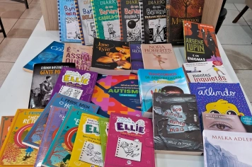 Feira Cultural do Livro doa R$ 1 mil em livros para Biblioteca Municipal