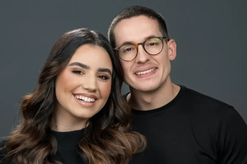 Jefferson e Suellen levam louvor e fé ao Natal de Luz nesta segunda