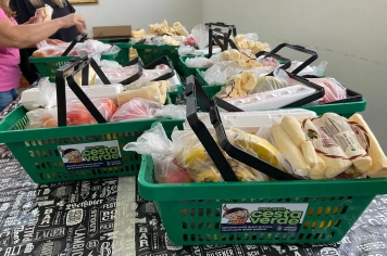 Prefeitura realiza mais uma entrega do Programa Cesta Verde