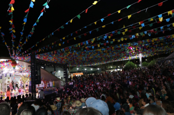Apresentações de quadrilhas mantêm viva a tradição entre alunos da rede municipal de ensino