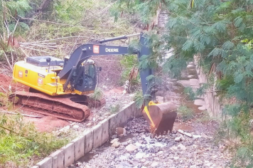 Prefeitura organiza operação de guerra para dar início a obra em ponte