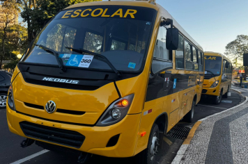 Novos micro-ônibus reforçam a frota da Secretaria de Educação