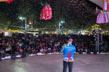 Multidão prestigia primeira noite de apresentações do Festival do Folclore
