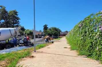 Prefeitura está concluindo pista de caminhada no entorno do piscinão na Vila Marajoara