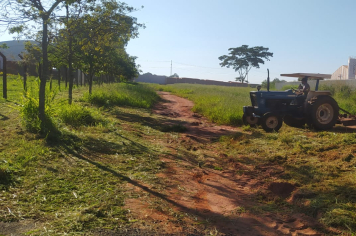 Secretaria de Meio Ambiente promove ação de limpeza no 3º Distrito Industrial
