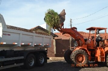 Mutirão de limpeza percorre bairros da zona sul