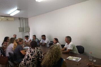 Secretaria de Saúde realiza reunião com lideranças comunitárias para definir estratégias