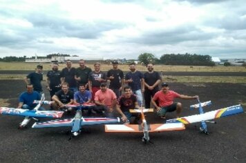 Aeromodelismo é mais um atrativo em Tupã e reúne pessoas da região