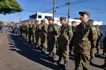 9 de julho foi celebrado com várias homenagens