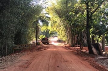 Prefeitura libera passagem na ponte da Pitangueira