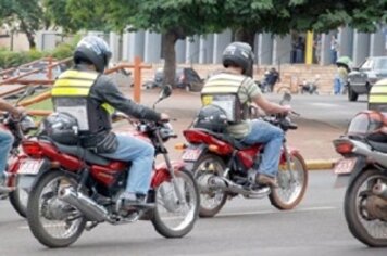 Mototaxistas devem se recadastrar até dia 20
