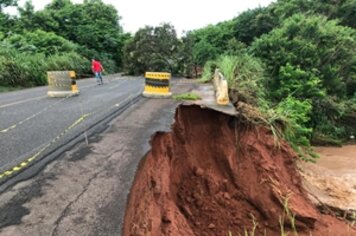 Trecho da vicinal que liga Tupã a Queiroz está parcialmente interditada