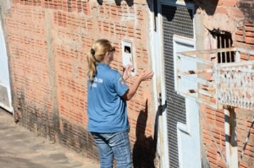 Prefeitura notifica 30 imóveis com larvas de dengue em 1 semana