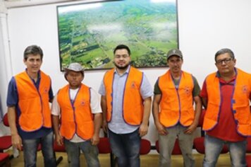 Membros da Defesa Civil são vacinados contra gripe