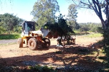 Prefeitura mantém a limpeza das gaiolas ecológicas do município