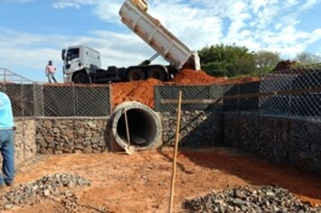 Ponte do bairro Granada é reestruturada pela Prefeitura
