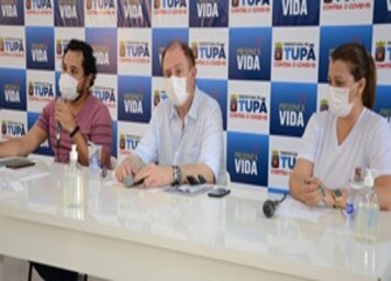 Tupã anuncia vacinações contra a covid-19 para idosos e cuidadores