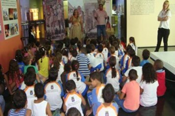 Alunos da EMEIEF “Sônia Jerônimo” participam da 44ª Semana no Índio