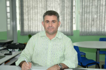 Educação de Jovens e Adultos traz a oportunidade do cidadão melhorar de vida