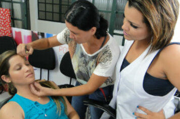 Polo Regional da Beleza completa um mês de atendimento