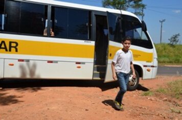 Prefeitura melhora a qualidade do serviço de transporte escolar