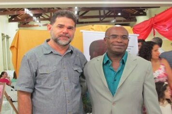 Lançamento do livro ‘Misturando as Palavras’ é um sucesso