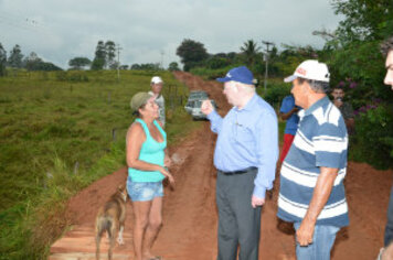Prefeitura constrói nova ponte no São Martinho