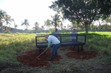 Prefeitura instala novas lixeiras doadas pela iniciativa privada