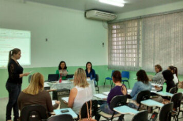 FORMAÇÃO DE COORDENADORES NA SECRETARIA MUNICIPAL DE EDUCAÇÃO