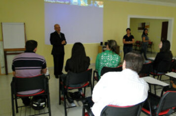 Procon desenvolve cursos de atendimento em Tupã