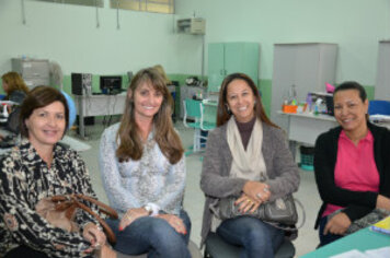 Professores da rede municipal continuam aulas de pós-graduação