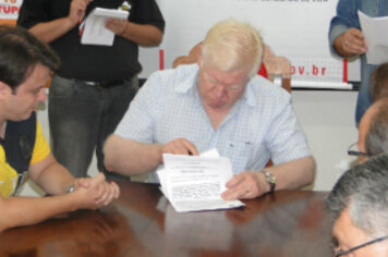 Gaspar nomeia integrantes da comissão do Tupã Folia 2014