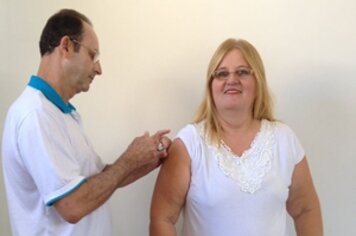 Secretaria inicia Campanha de Vacinação contra Gripe em profissionais da saúde