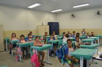 Secretaria de Educação realiza balanço semestral das atividades