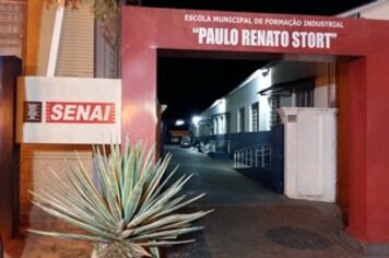 Prefeitura realiza melhorias na rua Francisco Romero Martins